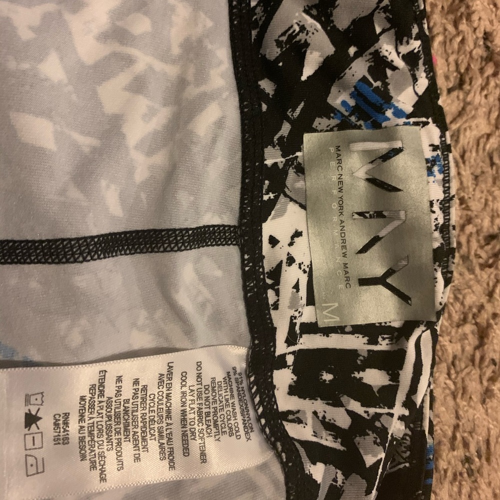 Work out capris 💙 - Picture 5 of 5